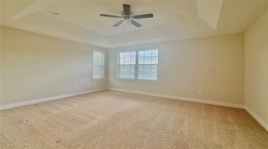 DAVENPORT, Florida 33896, 4 Bedrooms Bedrooms, ,3 BathroomsBathrooms,Residential,For Sale,ROSEVILLE,0,MFRO6335785