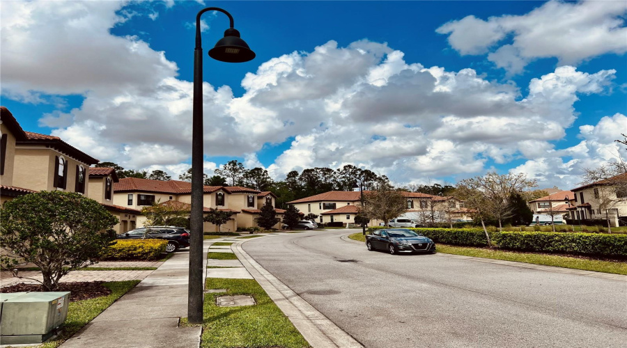 DAVENPORT, Florida 33896, 4 Bedrooms Bedrooms, ,3 BathroomsBathrooms,Residential,For Sale,ROSEVILLE,0,MFRO6335785