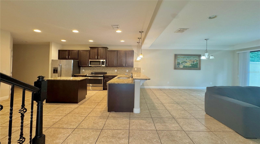 DAVENPORT, Florida 33896, 4 Bedrooms Bedrooms, ,3 BathroomsBathrooms,Residential,For Sale,ROSEVILLE,0,MFRO6335785
