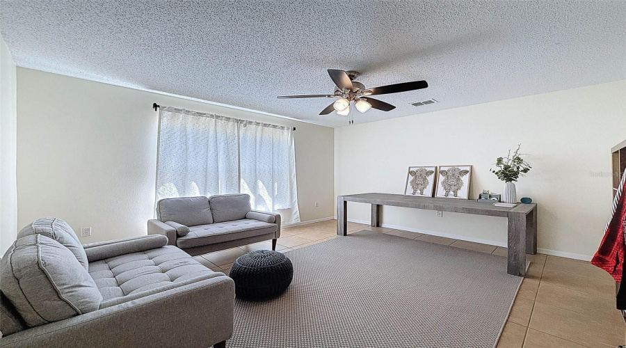 DAVENPORT, Florida 33837, 4 Bedrooms Bedrooms, ,2 BathroomsBathrooms,Residential,For Sale,LOBELIA,0,MFRO6336535