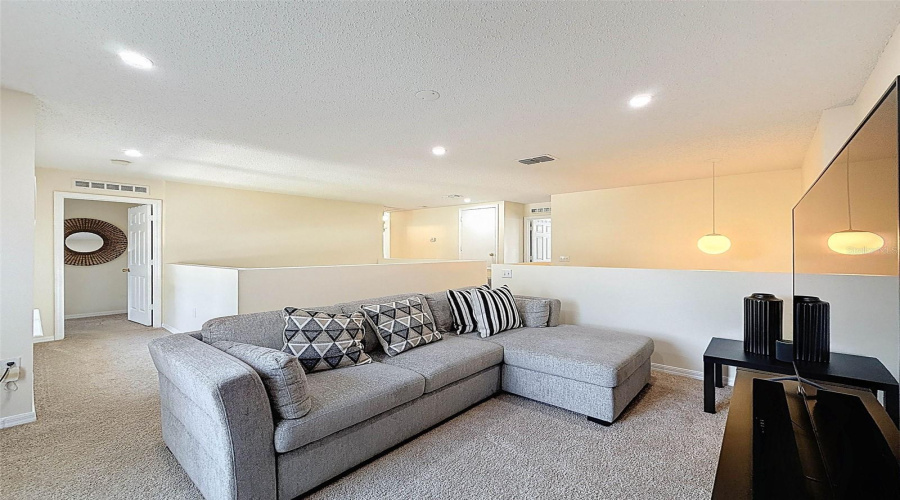 DAVENPORT, Florida 33837, 4 Bedrooms Bedrooms, ,2 BathroomsBathrooms,Residential,For Sale,LOBELIA,0,MFRO6336535