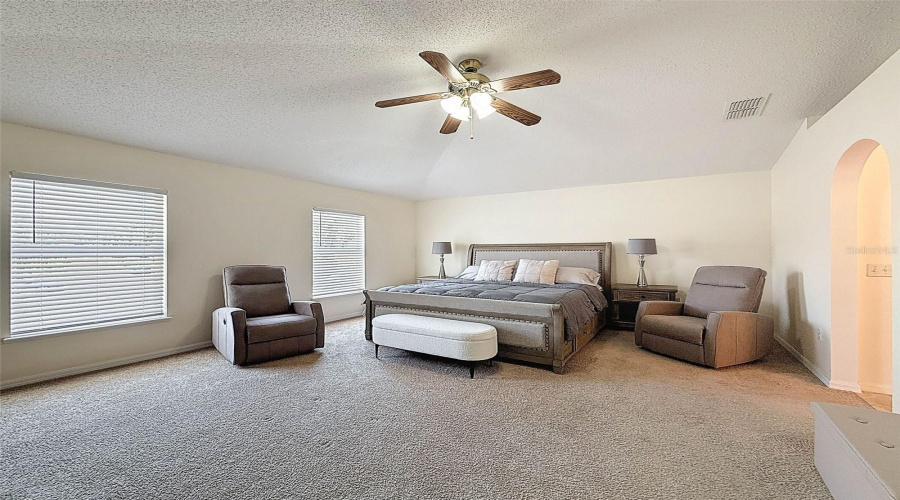DAVENPORT, Florida 33837, 4 Bedrooms Bedrooms, ,2 BathroomsBathrooms,Residential,For Sale,LOBELIA,0,MFRO6336535