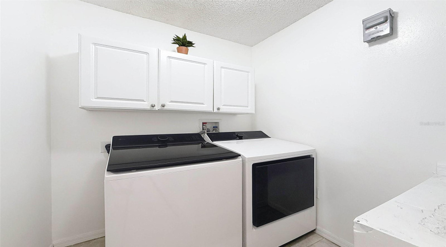 DAVENPORT, Florida 33837, 4 Bedrooms Bedrooms, ,2 BathroomsBathrooms,Residential,For Sale,LOBELIA,0,MFRO6336535