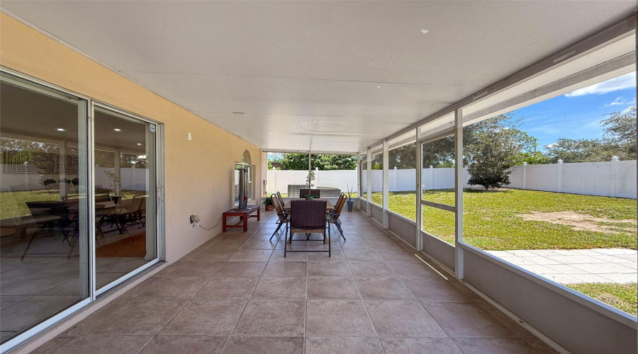 DAVENPORT, Florida 33837, 4 Bedrooms Bedrooms, ,2 BathroomsBathrooms,Residential,For Sale,LOBELIA,0,MFRO6336535