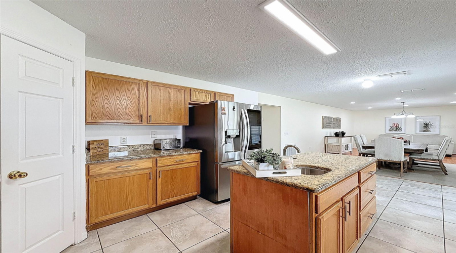 DAVENPORT, Florida 33837, 4 Bedrooms Bedrooms, ,2 BathroomsBathrooms,Residential,For Sale,LOBELIA,0,MFRO6336535