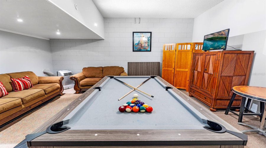 KISSIMMEE, Florida 34747, 7 Bedrooms Bedrooms, ,4 BathroomsBathrooms,Residential,For Sale,SUNRISE KEY,0,MFRS5132866