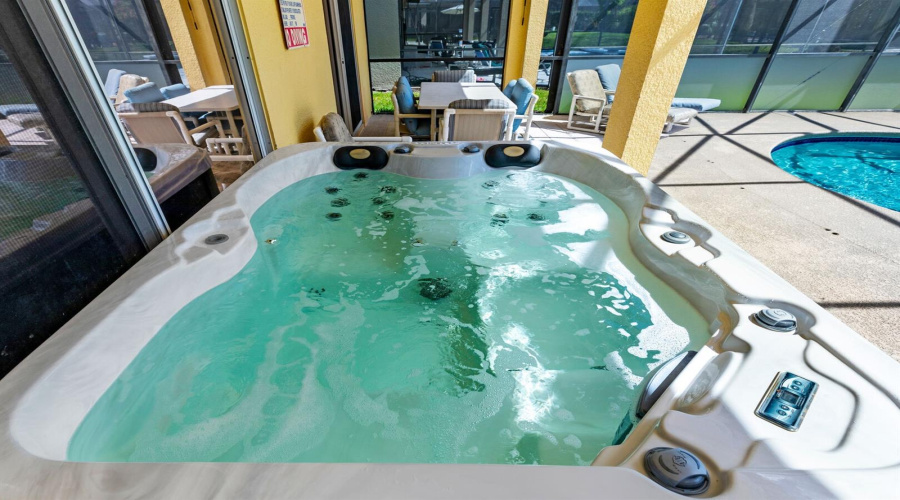 KISSIMMEE, Florida 34747, 7 Bedrooms Bedrooms, ,4 BathroomsBathrooms,Residential,For Sale,SUNRISE KEY,0,MFRS5132866