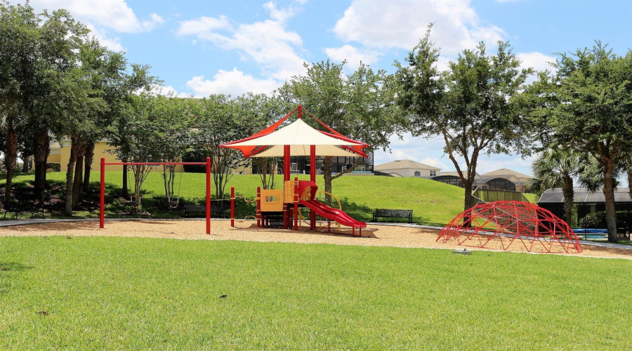 KISSIMMEE, Florida 34747, 7 Bedrooms Bedrooms, ,4 BathroomsBathrooms,Residential,For Sale,SUNRISE KEY,0,MFRS5132866