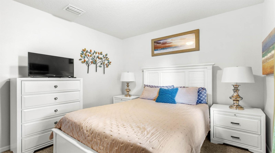KISSIMMEE, Florida 34747, 5 Bedrooms Bedrooms, ,4 BathroomsBathrooms,Residential,For Sale,MAJORCA DRIVE,0,MFRS5132275