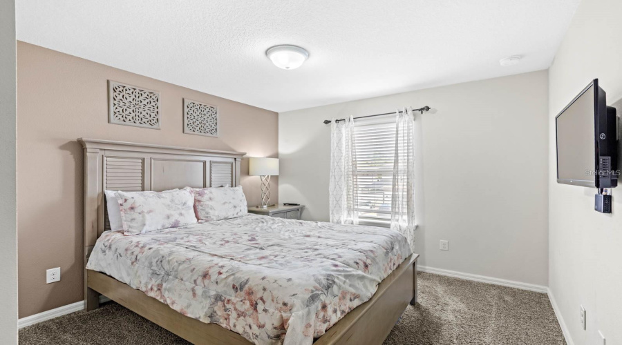 KISSIMMEE, Florida 34747, 5 Bedrooms Bedrooms, ,4 BathroomsBathrooms,Residential,For Sale,MAJORCA DRIVE,0,MFRS5132275