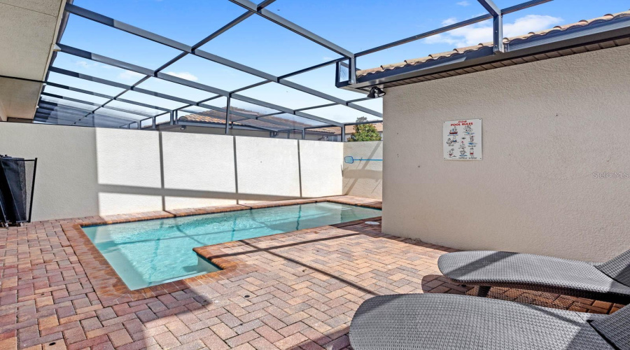KISSIMMEE, Florida 34747, 5 Bedrooms Bedrooms, ,4 BathroomsBathrooms,Residential,For Sale,MAJORCA DRIVE,0,MFRS5132275