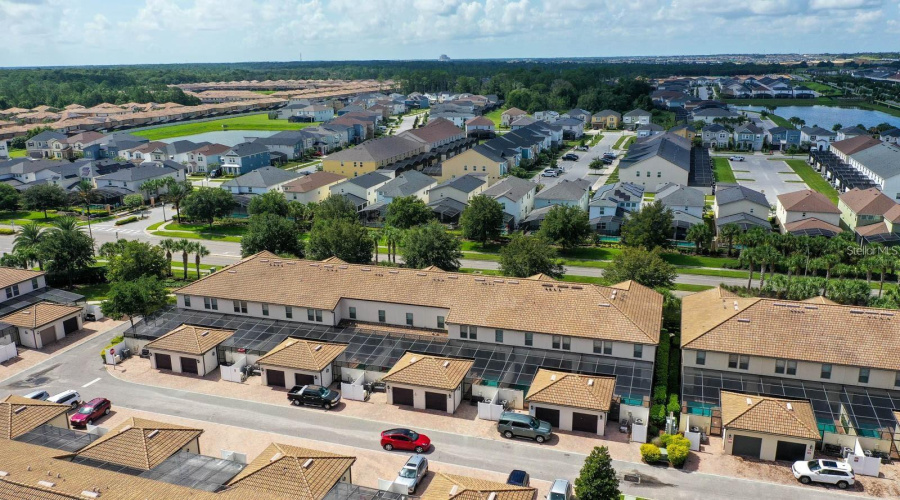 KISSIMMEE, Florida 34747, 5 Bedrooms Bedrooms, ,4 BathroomsBathrooms,Residential,For Sale,MAJORCA DRIVE,0,MFRS5132275