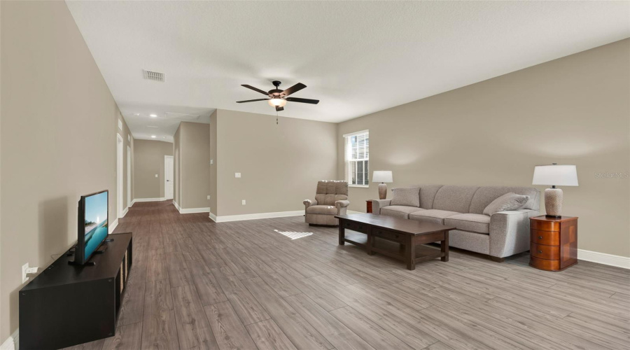 KISSIMMEE, Florida 34747, 3 Bedrooms Bedrooms, ,2 BathroomsBathrooms,Residential,For Sale,SOMERSWORTH,0,MFRO6334488