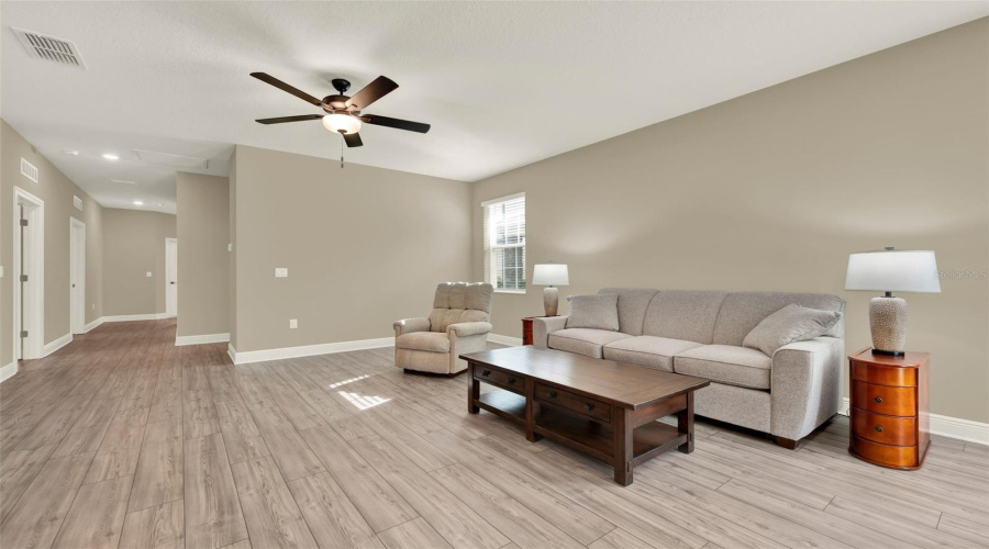 KISSIMMEE, Florida 34747, 3 Bedrooms Bedrooms, ,2 BathroomsBathrooms,Residential,For Sale,SOMERSWORTH,0,MFRO6334488