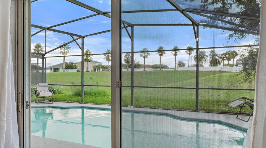 DAVENPORT, Florida 33897, 3 Bedrooms Bedrooms, ,2 BathroomsBathrooms,Residential,For Sale,ELDERBERRY,0,MFRO6336261