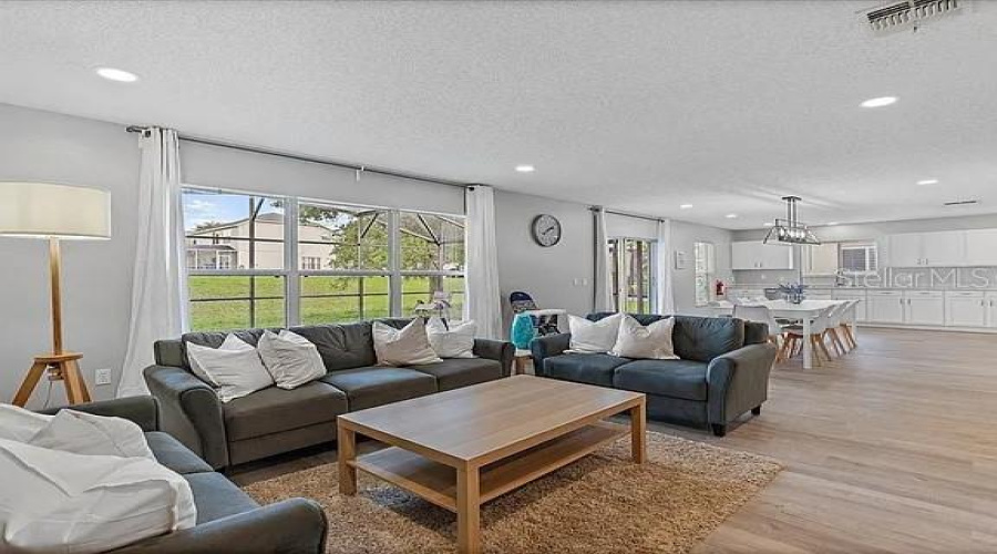 DAVENPORT, Florida 33897, 3 Bedrooms Bedrooms, ,2 BathroomsBathrooms,Residential,For Sale,ELDERBERRY,0,MFRO6336261