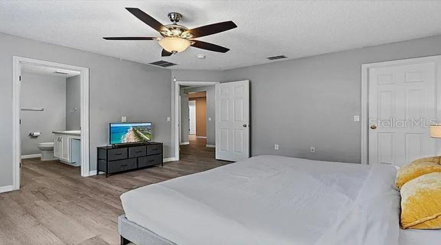 DAVENPORT, Florida 33897, 3 Bedrooms Bedrooms, ,2 BathroomsBathrooms,Residential,For Sale,ELDERBERRY,0,MFRO6336261