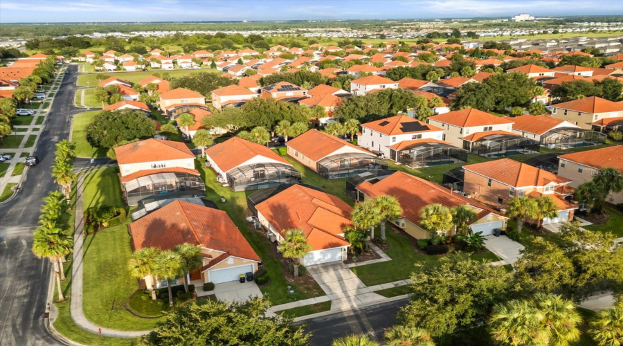 DAVENPORT, Florida 33897, 4 Bedrooms Bedrooms, ,3 BathroomsBathrooms,Residential,For Sale,CORDOVA,0,MFRG5100945