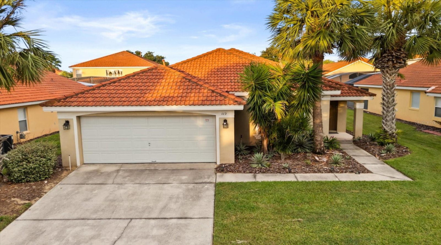 DAVENPORT, Florida 33897, 4 Bedrooms Bedrooms, ,3 BathroomsBathrooms,Residential,For Sale,CORDOVA,0,MFRG5100945