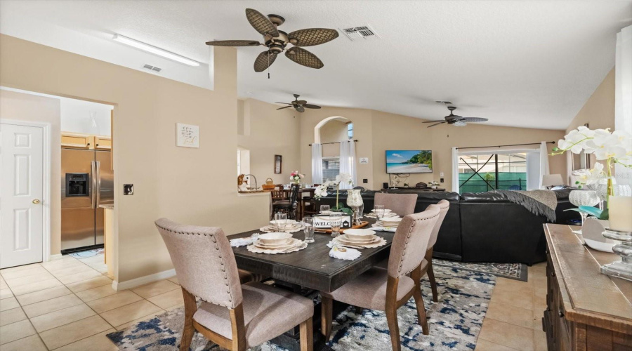 DAVENPORT, Florida 33897, 4 Bedrooms Bedrooms, ,3 BathroomsBathrooms,Residential,For Sale,CORDOVA,0,MFRG5100945