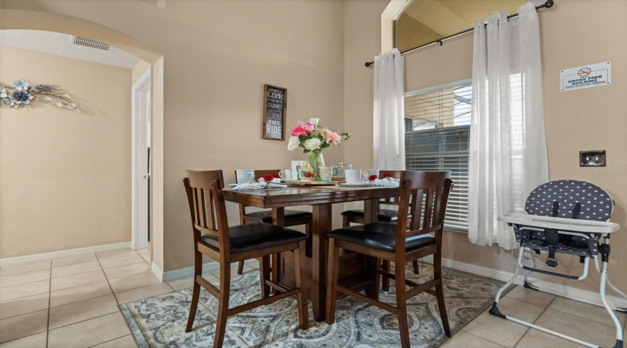DAVENPORT, Florida 33897, 4 Bedrooms Bedrooms, ,3 BathroomsBathrooms,Residential,For Sale,CORDOVA,0,MFRG5100945