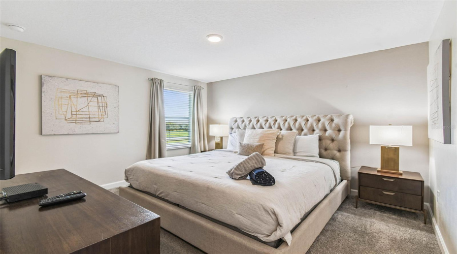 DAVENPORT, Florida 33896, 9 Bedrooms Bedrooms, ,5 BathroomsBathrooms,Residential,For Sale,CRUDEN BAY,0,MFRO6336651