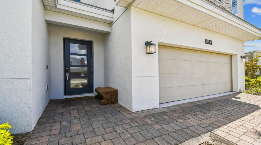 DAVENPORT, Florida 33896, 9 Bedrooms Bedrooms, ,5 BathroomsBathrooms,Residential,For Sale,CRUDEN BAY,0,MFRO6336651