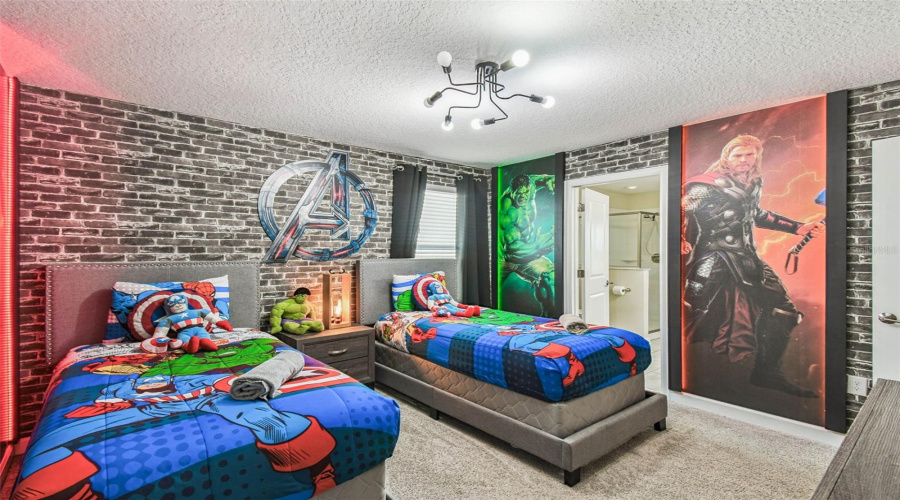 DAVENPORT, Florida 33896, 9 Bedrooms Bedrooms, ,5 BathroomsBathrooms,Residential,For Sale,CRUDEN BAY,0,MFRO6336651