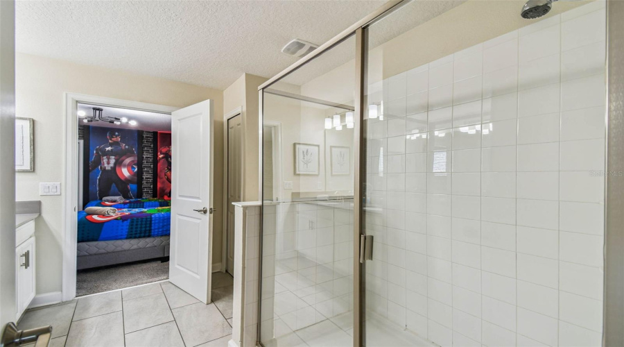 DAVENPORT, Florida 33896, 9 Bedrooms Bedrooms, ,5 BathroomsBathrooms,Residential,For Sale,CRUDEN BAY,0,MFRO6336651