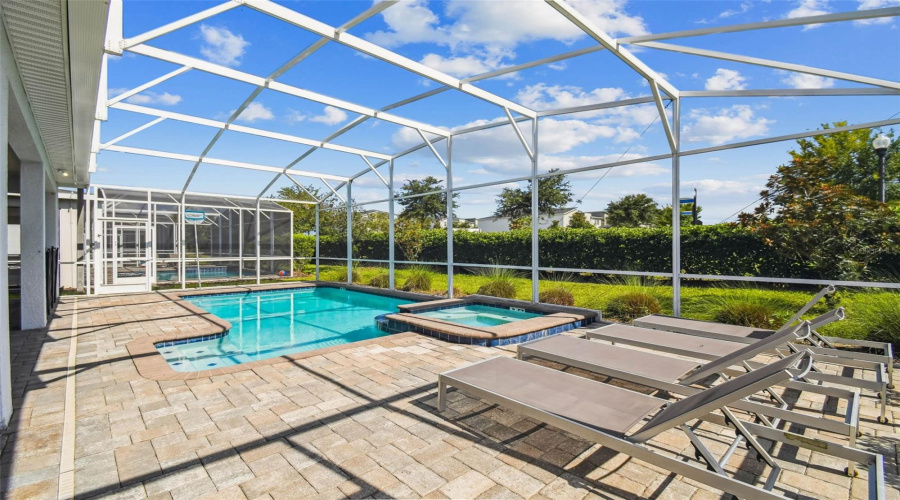 DAVENPORT, Florida 33896, 9 Bedrooms Bedrooms, ,5 BathroomsBathrooms,Residential,For Sale,CRUDEN BAY,0,MFRO6336651