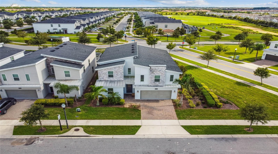 DAVENPORT, Florida 33896, 9 Bedrooms Bedrooms, ,5 BathroomsBathrooms,Residential,For Sale,CRUDEN BAY,0,MFRO6336651