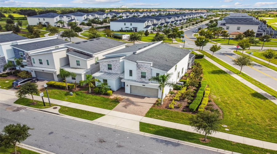 DAVENPORT, Florida 33896, 9 Bedrooms Bedrooms, ,5 BathroomsBathrooms,Residential,For Sale,CRUDEN BAY,0,MFRO6336651