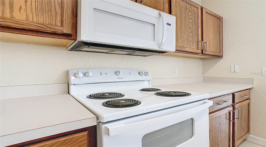 DAVENPORT, Florida 33897, 4 Bedrooms Bedrooms, ,2 BathroomsBathrooms,Residential,For Sale,HAMPTON,0,MFRO6335809