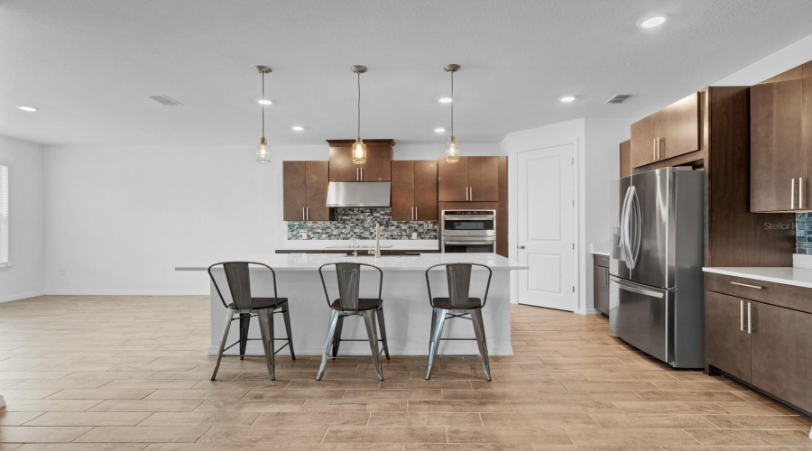 KISSIMMEE, Florida 34746, 5 Bedrooms Bedrooms, ,4 BathroomsBathrooms,Residential,For Sale,BOWFIN,0,MFRS5110477