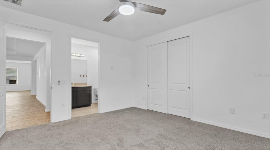 KISSIMMEE, Florida 34746, 5 Bedrooms Bedrooms, ,4 BathroomsBathrooms,Residential,For Sale,BOWFIN,0,MFRS5110477