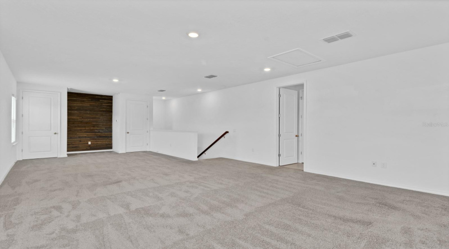 KISSIMMEE, Florida 34746, 5 Bedrooms Bedrooms, ,4 BathroomsBathrooms,Residential,For Sale,BOWFIN,0,MFRS5110477