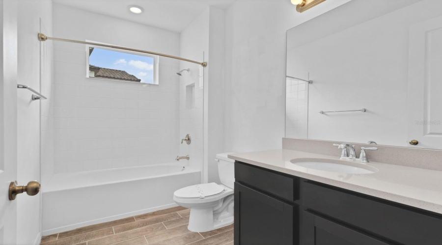KISSIMMEE, Florida 34746, 5 Bedrooms Bedrooms, ,4 BathroomsBathrooms,Residential,For Sale,BOWFIN,0,MFRS5110477