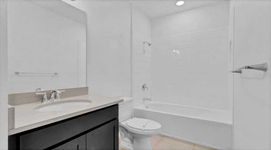 KISSIMMEE, Florida 34746, 5 Bedrooms Bedrooms, ,4 BathroomsBathrooms,Residential,For Sale,BOWFIN,0,MFRS5110477
