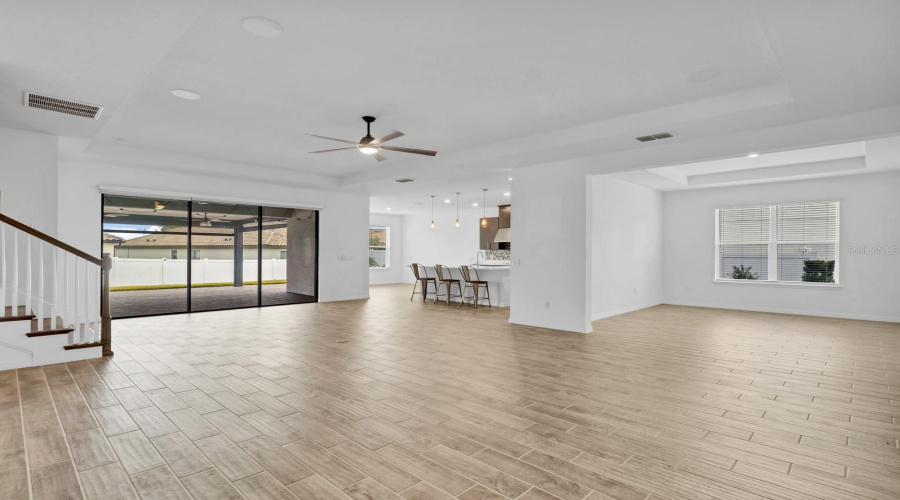 KISSIMMEE, Florida 34746, 5 Bedrooms Bedrooms, ,4 BathroomsBathrooms,Residential,For Sale,BOWFIN,0,MFRS5110477