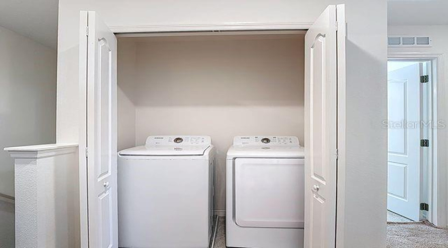 KISSIMMEE, Florida 34746, 4 Bedrooms Bedrooms, ,2 BathroomsBathrooms,Residential,For Sale,CANYON BREEZE,0,MFRO6336720