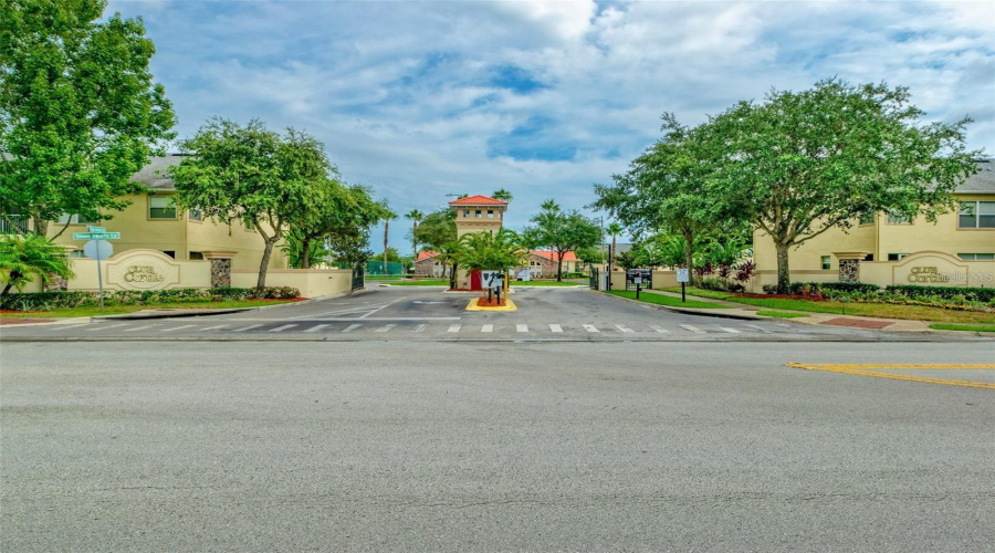 KISSIMMEE, Florida 34746, 4 Bedrooms Bedrooms, ,3 BathroomsBathrooms,Residential,For Sale,CLUB CORTILE,0,MFRS5132809