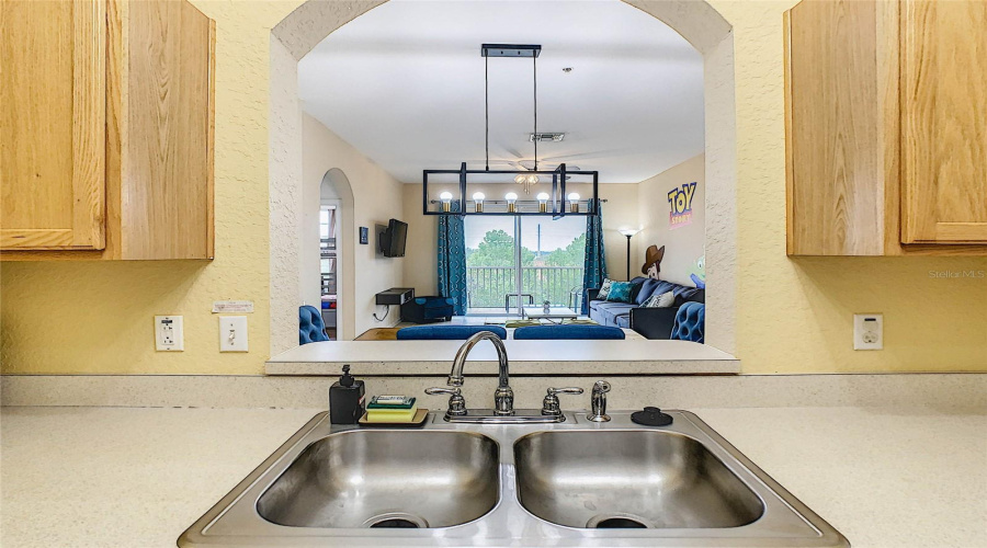 KISSIMMEE, Florida 34747, 3 Bedrooms Bedrooms, ,2 BathroomsBathrooms,Residential,For Sale,ALMATON,0,MFRO6336550