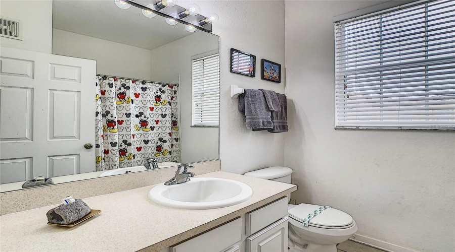 KISSIMMEE, Florida 34747, 3 Bedrooms Bedrooms, ,2 BathroomsBathrooms,Residential,For Sale,ALMATON,0,MFRO6336550