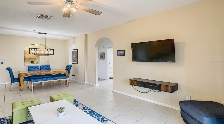 KISSIMMEE, Florida 34747, 3 Bedrooms Bedrooms, ,2 BathroomsBathrooms,Residential,For Sale,ALMATON,0,MFRO6336550