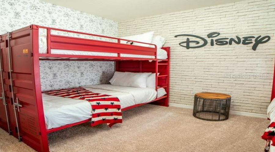 DAVENPORT, Florida 33837, 6 Bedrooms Bedrooms, ,5 BathroomsBathrooms,Residential,For Sale,OAK REFLECTION,0,MFRO6334424
