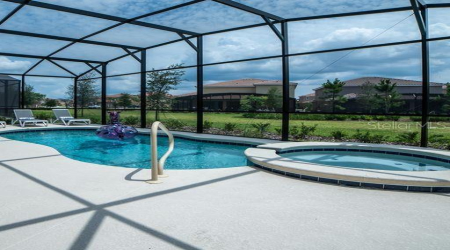 DAVENPORT, Florida 33837, 6 Bedrooms Bedrooms, ,5 BathroomsBathrooms,Residential,For Sale,OAK REFLECTION,0,MFRO6334424