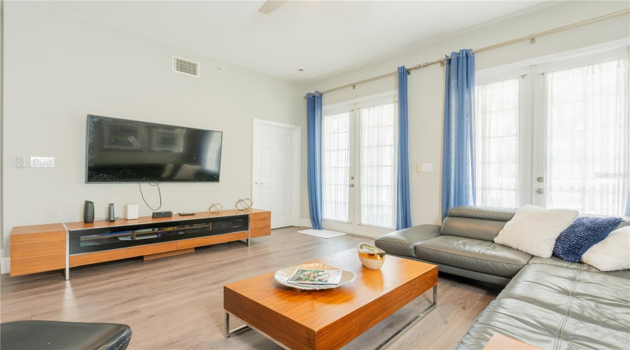 KISSIMMEE, Florida 34747, 3 Bedrooms Bedrooms, ,2 BathroomsBathrooms,Residential,For Sale,SPRING PARK,0,MFRO6336716