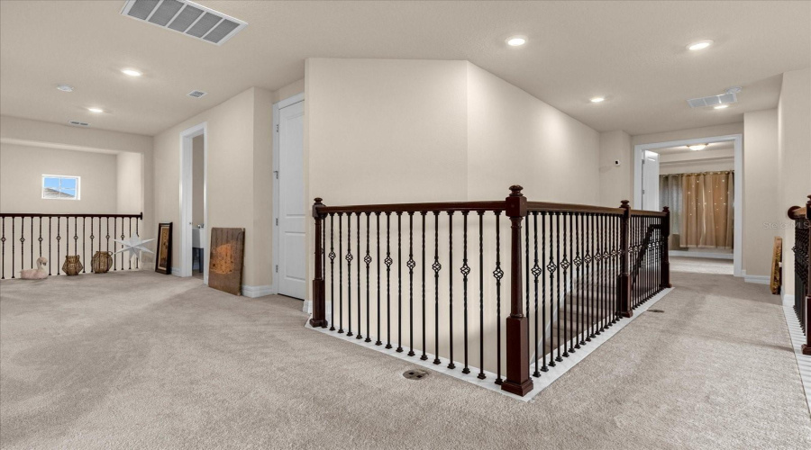 ORLANDO, Florida 32836, 6 Bedrooms Bedrooms, ,5 BathroomsBathrooms,Residential,For Sale,WANDERING,0,MFRS5104230