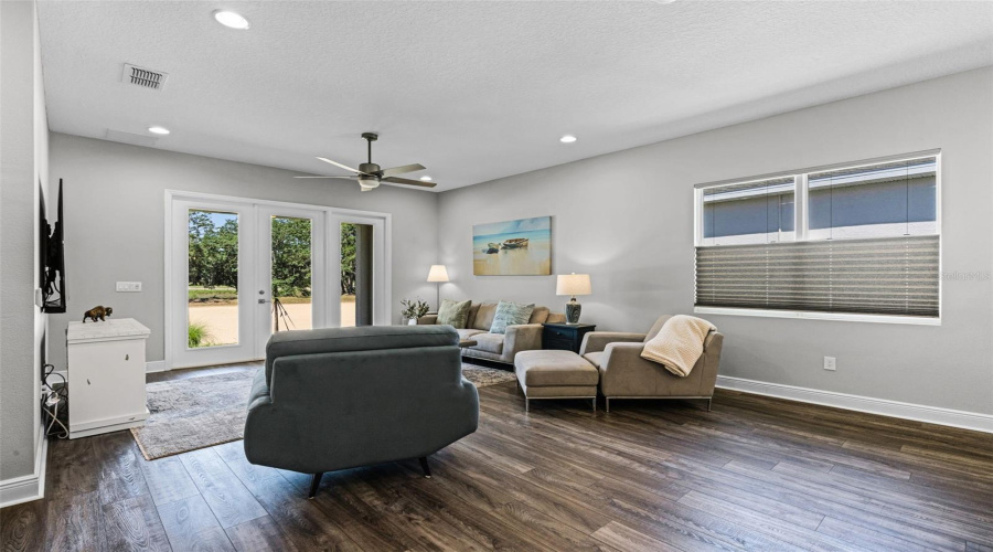 KISSIMMEE, Florida 34747, 2 Bedrooms Bedrooms, ,2 BathroomsBathrooms,Residential,For Sale,KEY BAY,0,MFRO6300222