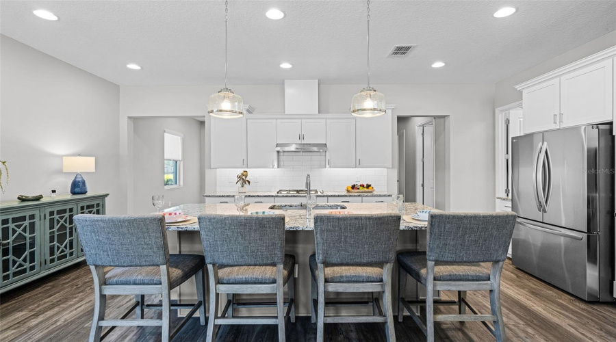 KISSIMMEE, Florida 34747, 2 Bedrooms Bedrooms, ,2 BathroomsBathrooms,Residential,For Sale,KEY BAY,0,MFRO6300222